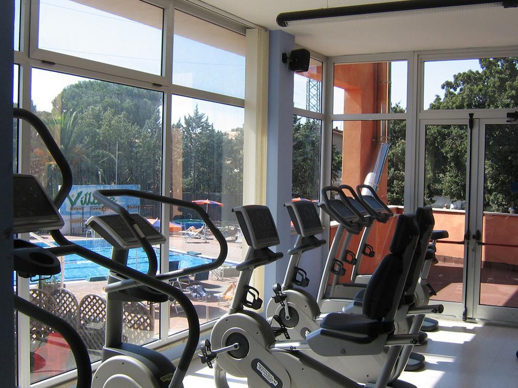 Village Sport Holidays Cerveteri Phòng bức ảnh