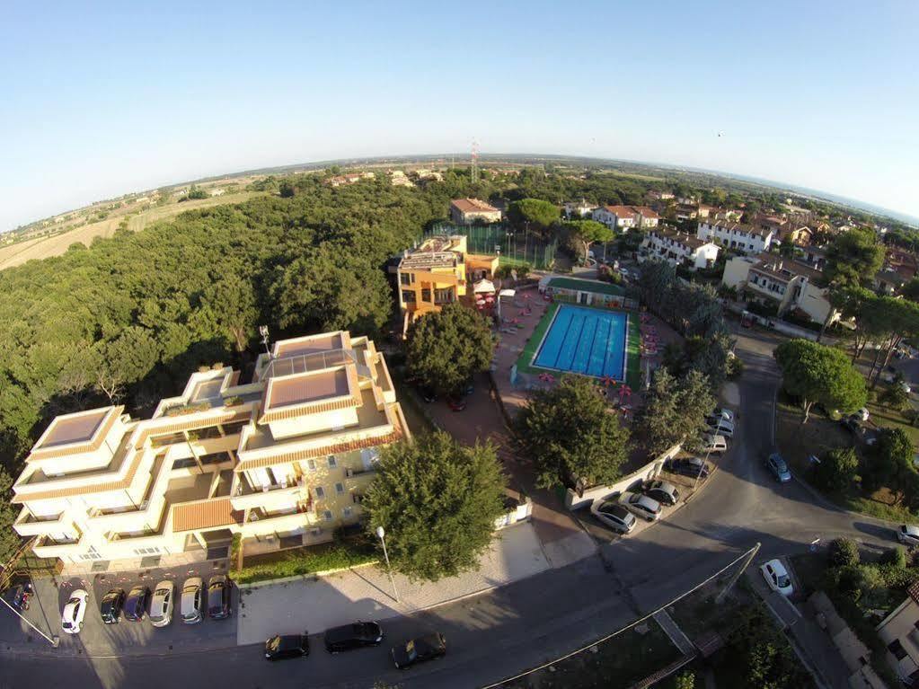 Village Sport Holidays Cerveteri Ngoại thất bức ảnh